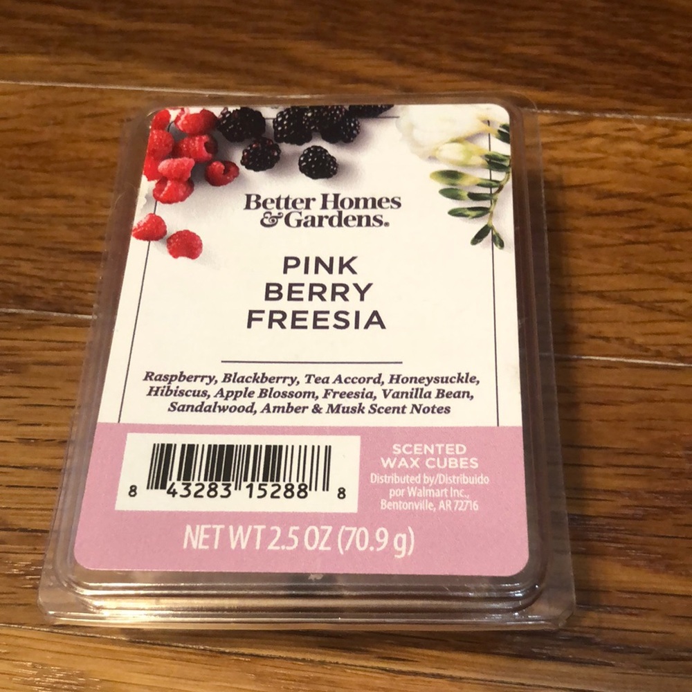 Better Homes & Gardens Pink Berry Freesia Wax Cubes